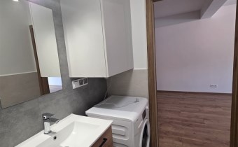 Przestronne mieszkanie z tarasem w Bystra – nowocz