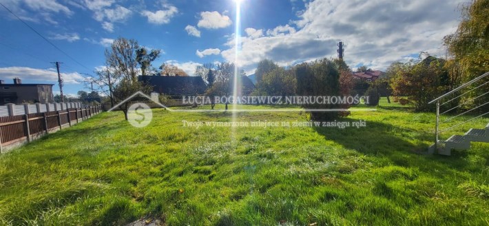 Kuchnia w apartamencie nr 2 – styl nowoczesny, jas
