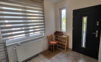 Wejście do domu – elegancki ganek i przestronny ho