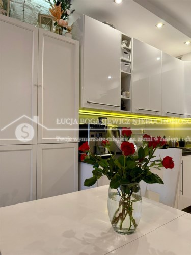 Sypialnia 1 z balkonem – idealne miejsce do wypocz