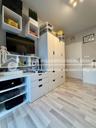 Nowoczesny budynek z 2012 roku – komfort, bezpiecz