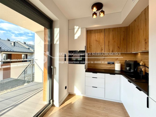 Komórka lokatorska / narciarnia Zamykana komórka l