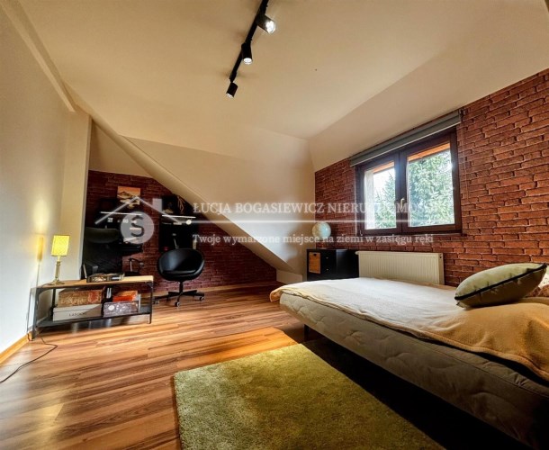 Gabinet w Jaworzu – idealna przestrzeń do pracy zd