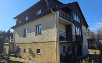 Dom wolnostojący w Ustroniu z dużą działką 758 m² 