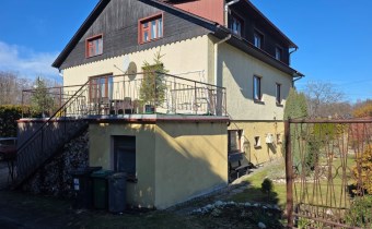 Dom na sprzedaż w Ustroniu z garażem w bryle budyn