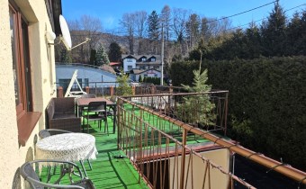 Nieruchomość Ustroń z ogrodem i oczkiem wodnym – p