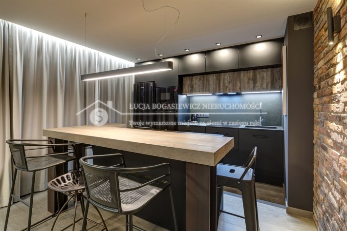 Elegancki apartament w centrum Bielska-Białej. Lof