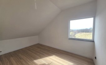 Lokal biurowy lub handlowy w Buczkowicach – dostęp