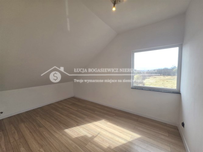 Lokal biurowy lub handlowy w Buczkowicach – dostęp