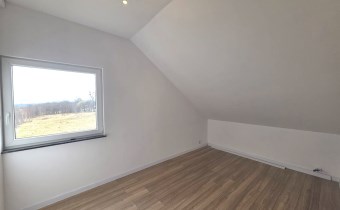 Buczkowice – lokal pod działalność, ogrzewanie ele