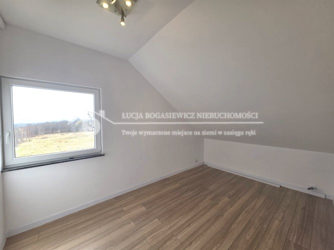 Buczkowice – lokal pod działalność, ogrzewanie ele