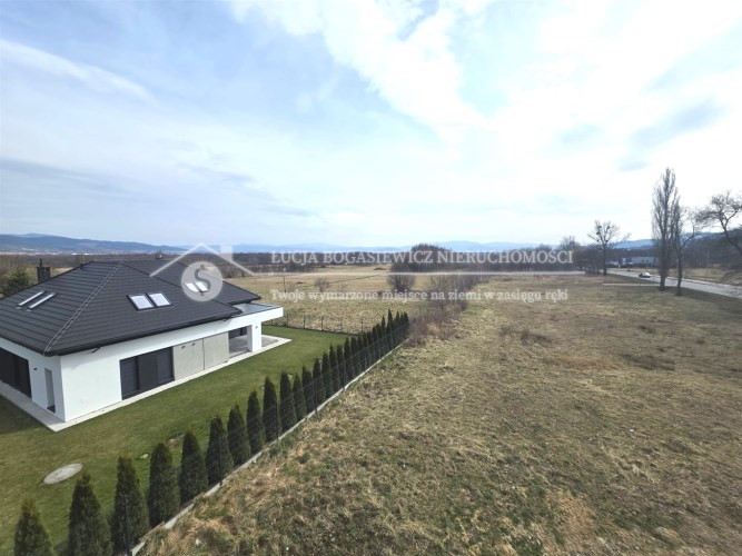 Lokal mieszkalno-usługowy w Buczkowicach – min. 1 