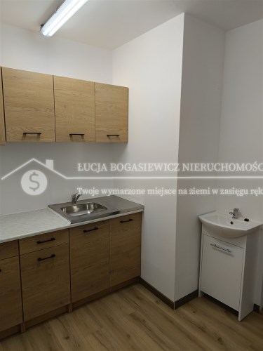 Lokal na wynajem Bielsko-Biała – hala + biura + wi