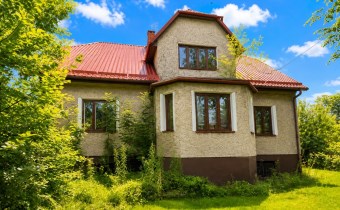 Dom jednorodzinny w Kaniowie na sprzedaż, położony